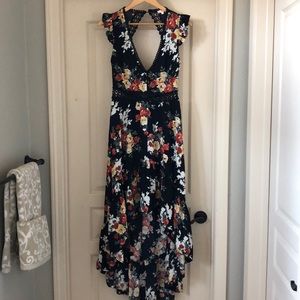 High-Low Gorgeous floral dress Vici Collection